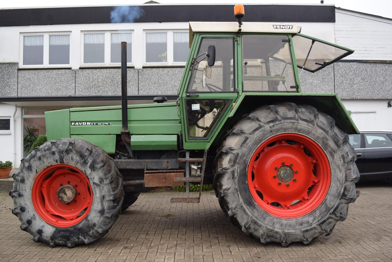 Fendt Favorit 614 LS Turbomatik - Traktor: obrázok 1 Fendt Favorit 614 LS Turbomatik - Traktor: obrázok 1