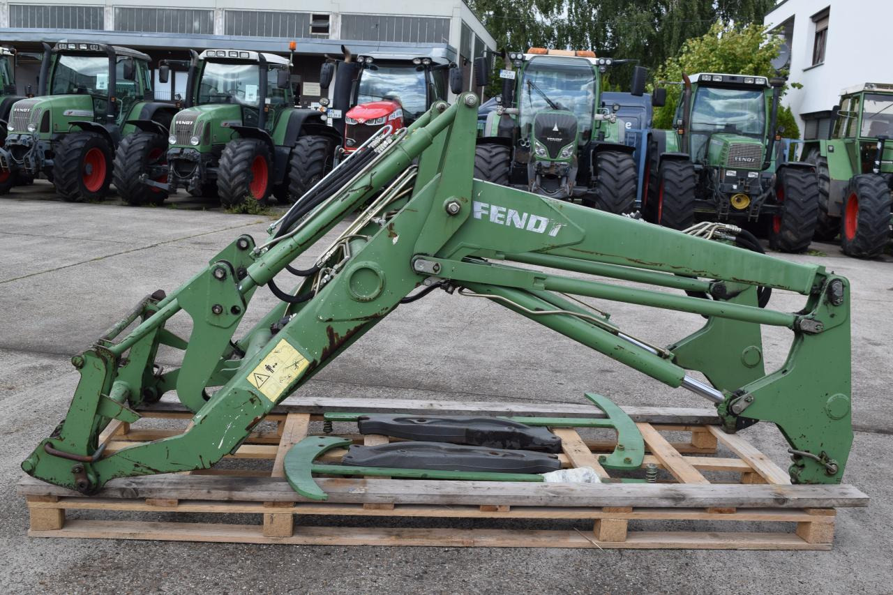 Fendt Frontlader für Serie 400 - Predný nakladač na traktor: obrázok 2 Fendt Frontlader für Serie 400 - Predný nakladač na traktor: obrázok 2