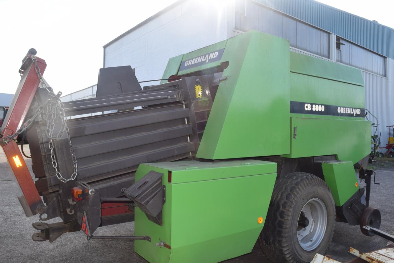 Greenland CB 8080 - Lis na hranaté balíky: obrázok 4 Greenland CB 8080 - Lis na hranaté balíky: obrázok 4