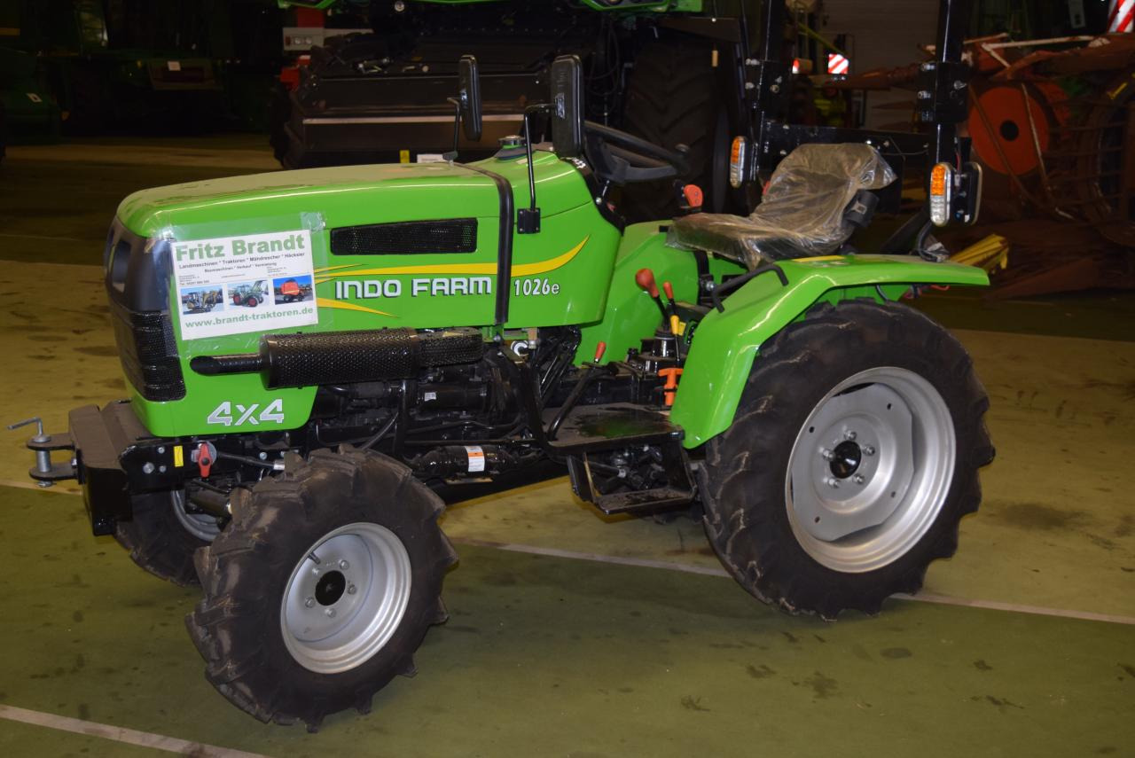 INDO 1026e Klein-/Schmalspurtraktor - Kultivační traktor: obrázok 1 INDO 1026e Klein-/Schmalspurtraktor - Kultivační traktor: obrázok 1