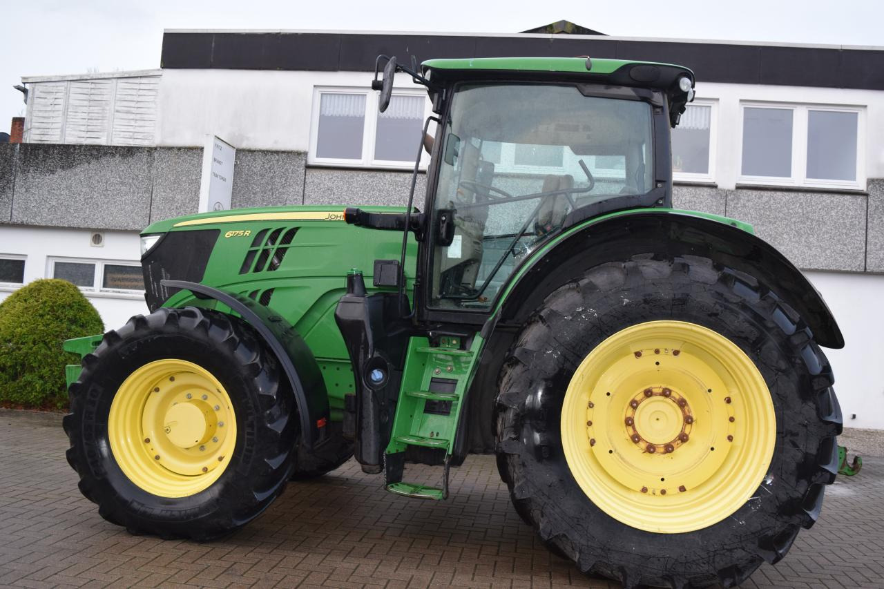 John Deere 6175 R - Traktor: obrázok 1 John Deere 6175 R - Traktor: obrázok 1