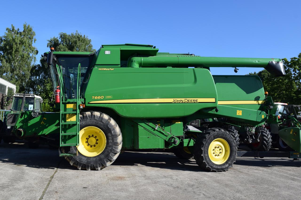 Obilný kombajn John Deere T 660 HM: obrázok 1