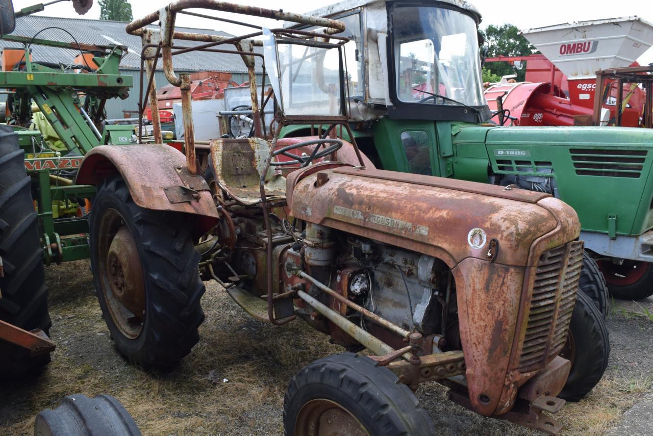 Massey Ferguson MF 35 - Traktor: obrázok 1 Massey Ferguson MF 35 - Traktor: obrázok 1