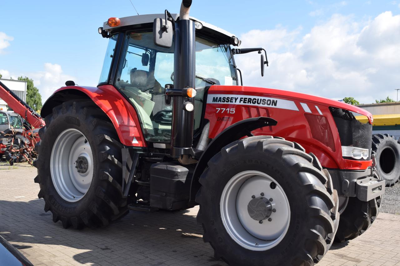 Massey Ferguson MF 7715 Dyna-6 - Traktor: obrázok 1 Massey Ferguson MF 7715 Dyna-6 - Traktor: obrázok 1