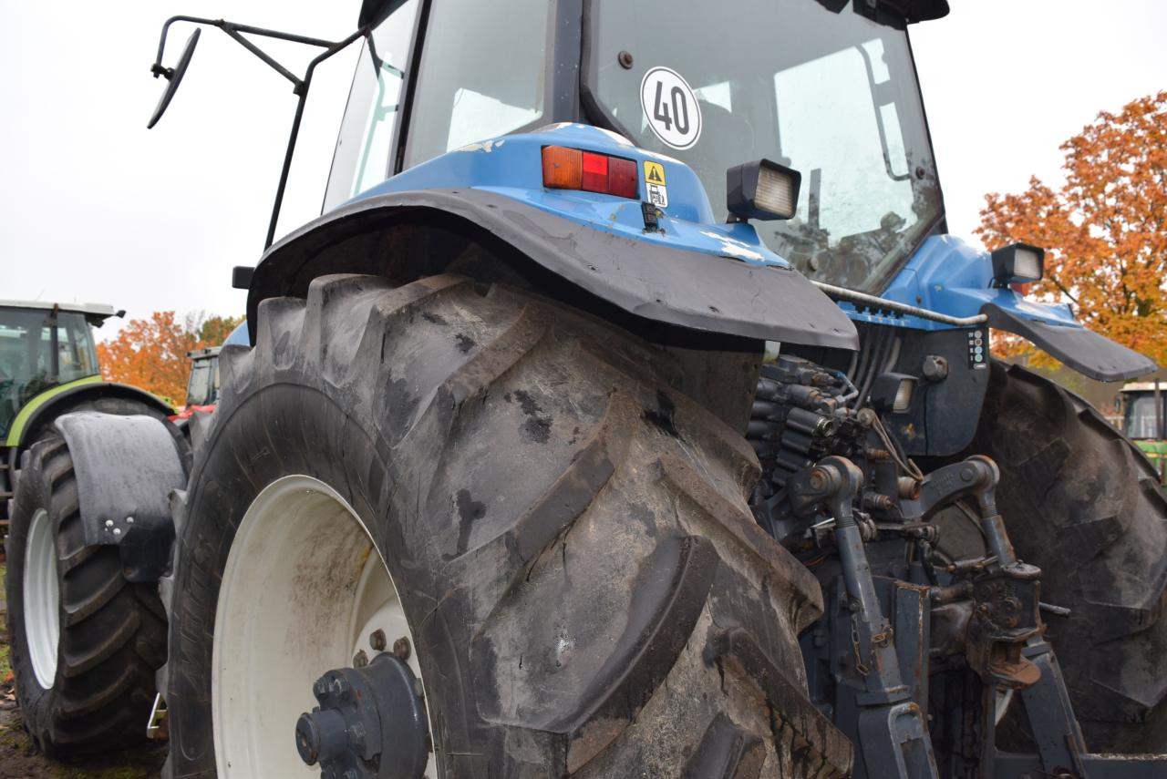 New Holland 8670 TA - Traktor: obrázok 5 New Holland 8670 TA - Traktor: obrázok 5