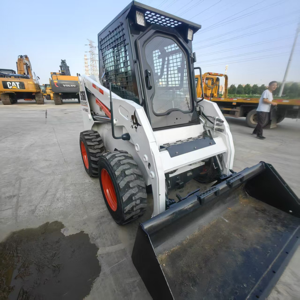 Bobcat S160 - Šmykom riadený nakladač: obrázok 3 Bobcat S160 - Šmykom riadený nakladač: obrázok 3