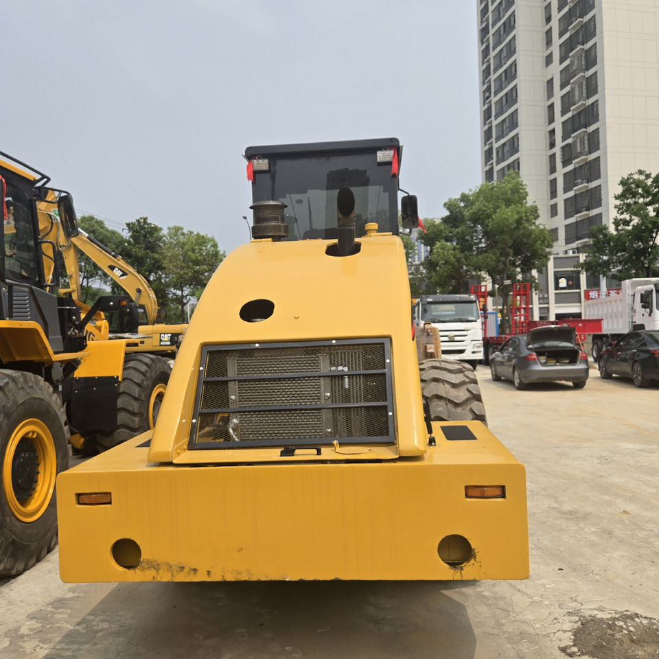 CAT CS683E - Kompaktor: obrázok 5 CAT CS683E - Kompaktor: obrázok 5