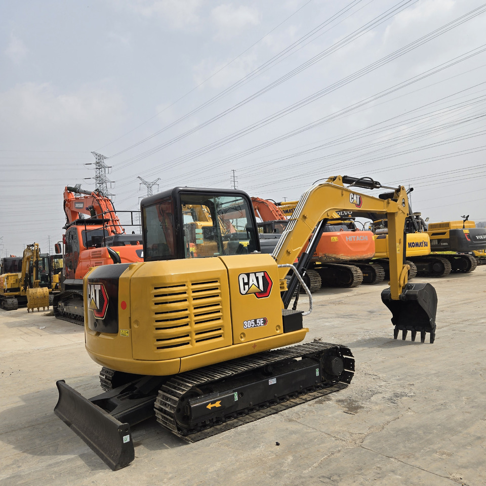 CATERPILLAR 305.5 - Mini rýpadlo: obrázok 2 CATERPILLAR 305.5 - Mini rýpadlo: obrázok 2