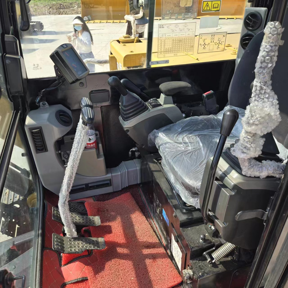 CATERPILLAR 305.5E2 - Mini rýpadlo: obrázok 5 CATERPILLAR 305.5E2 - Mini rýpadlo: obrázok 5