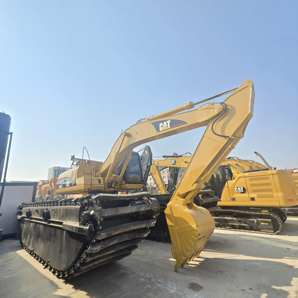 CATERPILLAR 320C - Plovoucí rýpadlo: obrázok 3 CATERPILLAR 320C - Plovoucí rýpadlo: obrázok 3