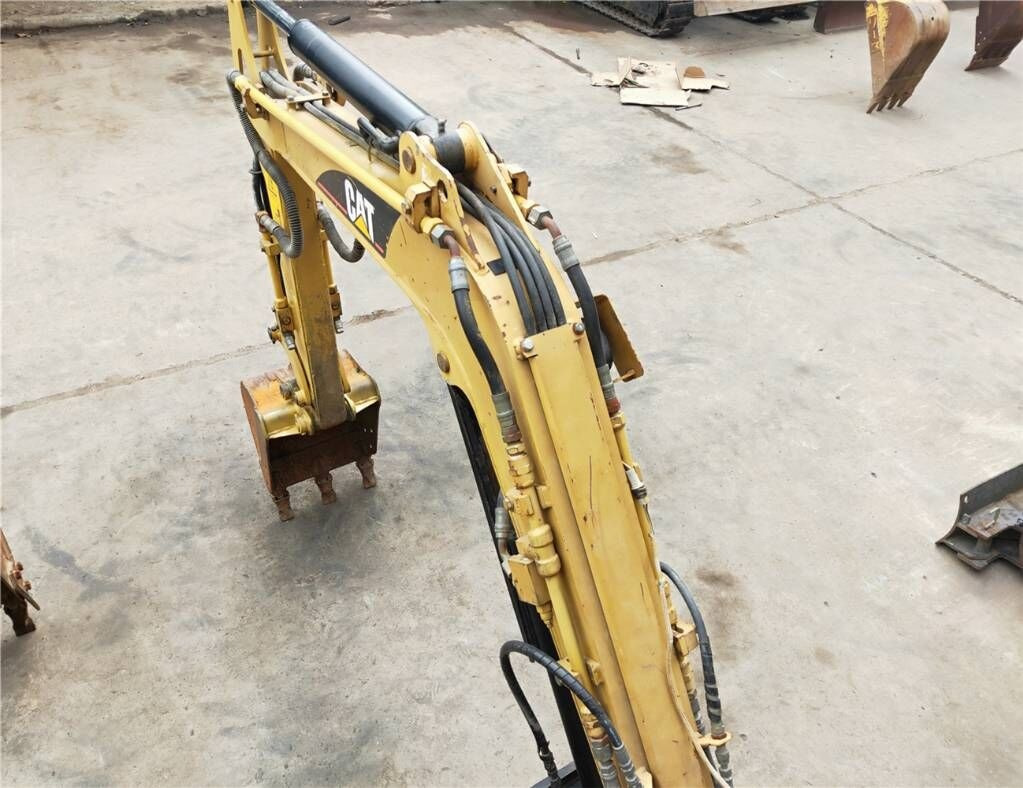 Caterpillar 301.5 CR - Mini rýpadlo: obrázok 5 Caterpillar 301.5 CR - Mini rýpadlo: obrázok 5