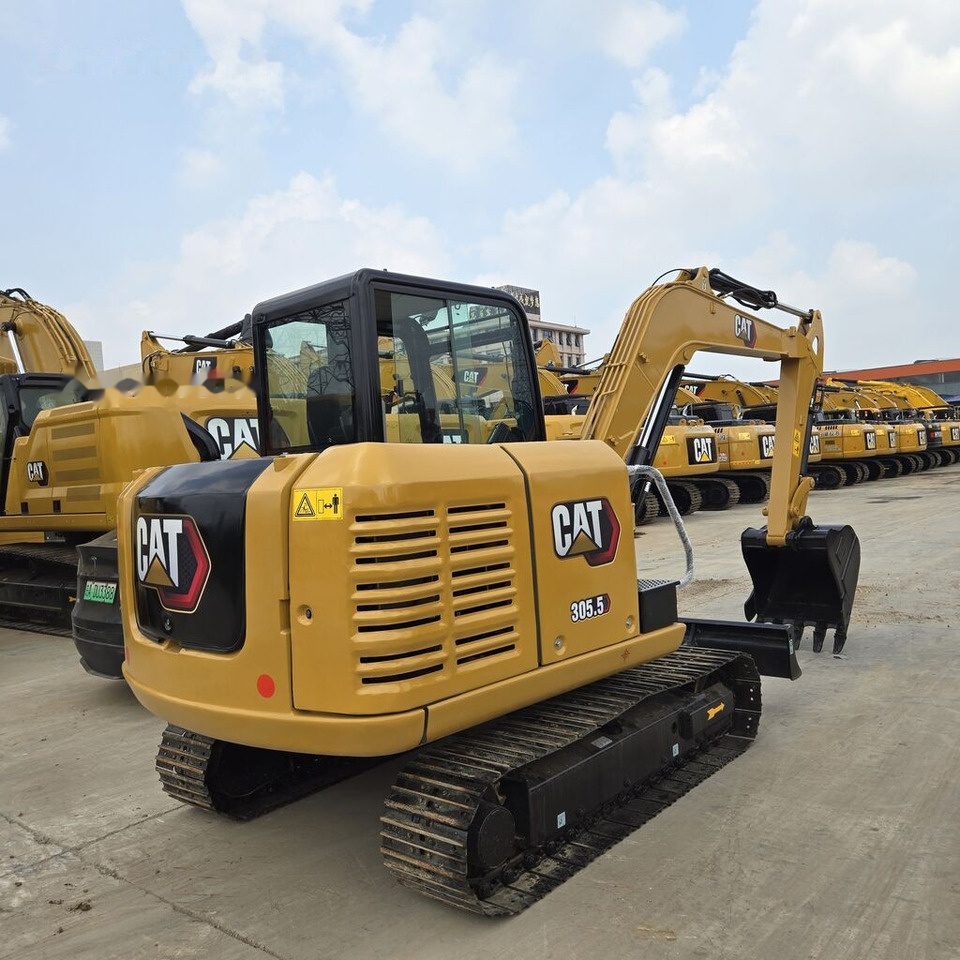 Caterpillar 305.5 - Pásové rýpadlo: obrázok 3 Caterpillar 305.5 - Pásové rýpadlo: obrázok 3