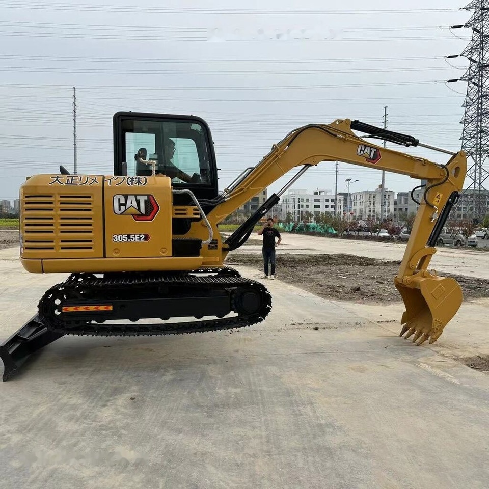 Caterpillar 305.5E2 - Mini rýpadlo: obrázok 5 Caterpillar 305.5E2 - Mini rýpadlo: obrázok 5