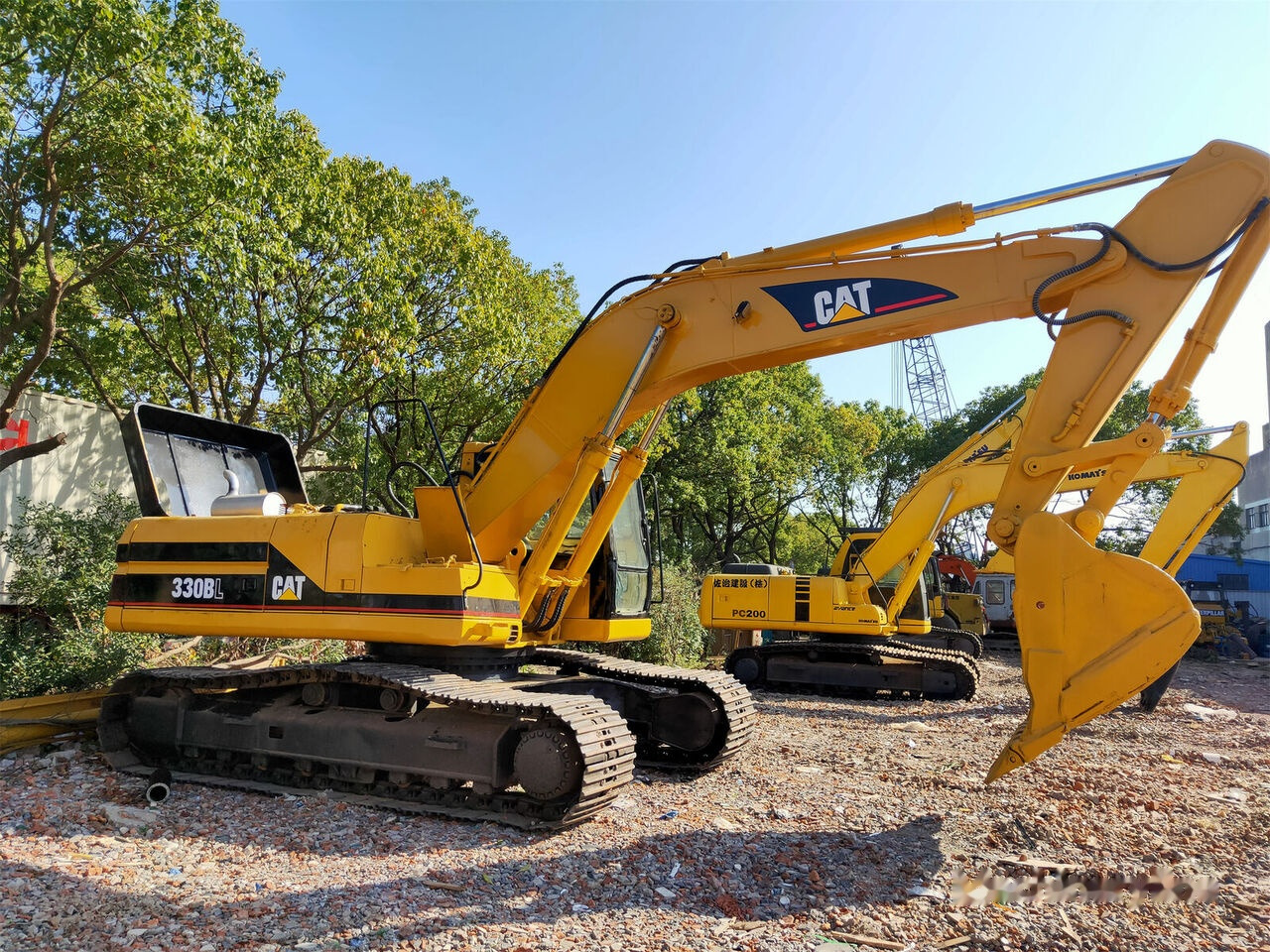 Caterpillar 330BL - Pásové rýpadlo: obrázok 1 Caterpillar 330BL - Pásové rýpadlo: obrázok 1