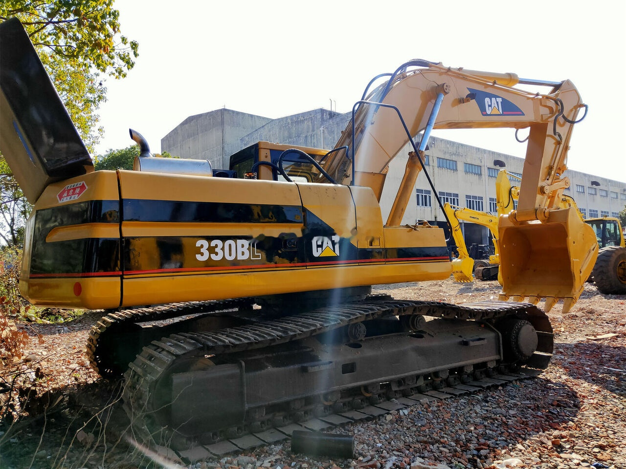 Caterpillar 330BL - Pásové rýpadlo: obrázok 4 Caterpillar 330BL - Pásové rýpadlo: obrázok 4