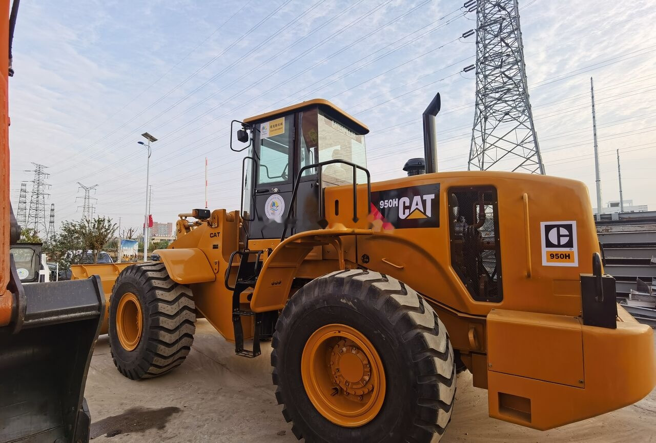 Caterpillar 950H - Kolesový nakladač: obrázok 3 Caterpillar 950H - Kolesový nakladač: obrázok 3
