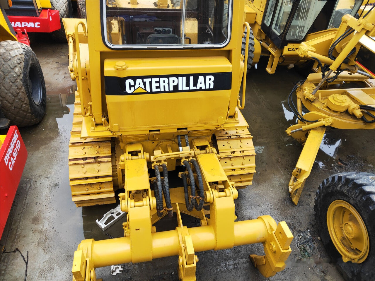 Caterpillar D6D - Buldozér: obrázok 1 Caterpillar D6D - Buldozér: obrázok 1