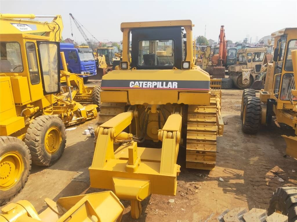 Caterpillar D7H - Buldozér: obrázok 4 Caterpillar D7H - Buldozér: obrázok 4