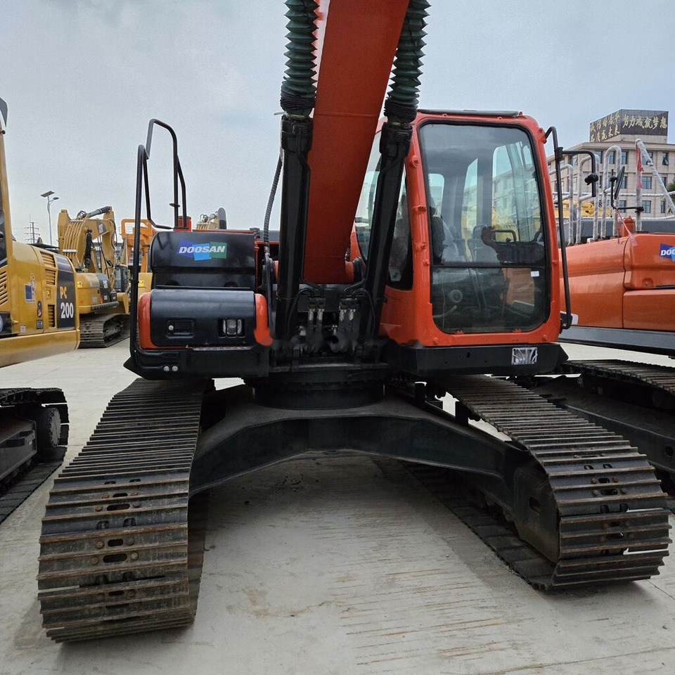 Doosan DX225LC - Pásové rýpadlo: obrázok 1 Doosan DX225LC - Pásové rýpadlo: obrázok 1