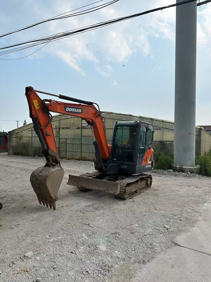 Doosan DX55 - Mini rýpadlo: obrázok 2 Doosan DX55 - Mini rýpadlo: obrázok 2