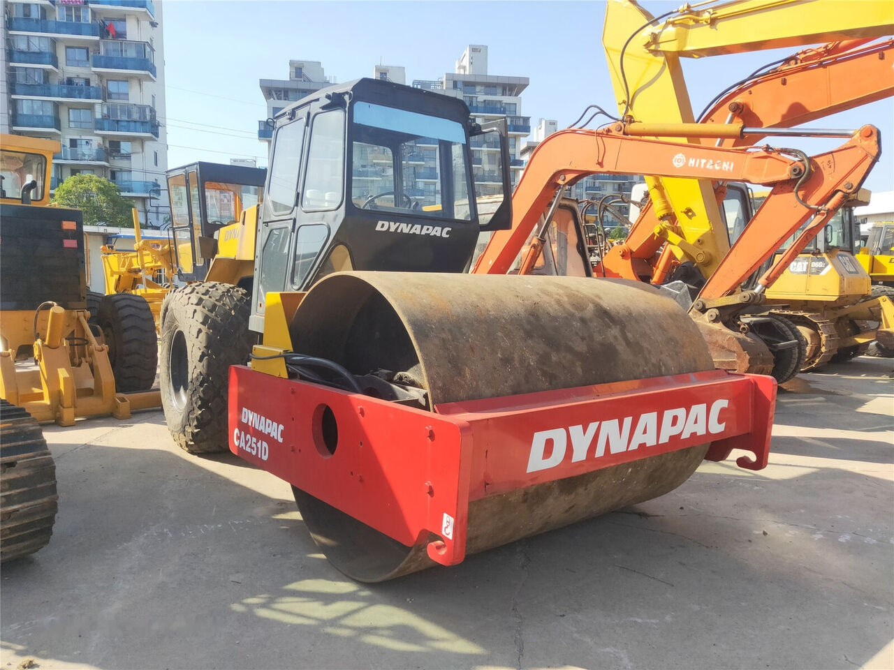 Dynapac CA251D - Cestný valec: obrázok 4 Dynapac CA251D - Cestný valec: obrázok 4