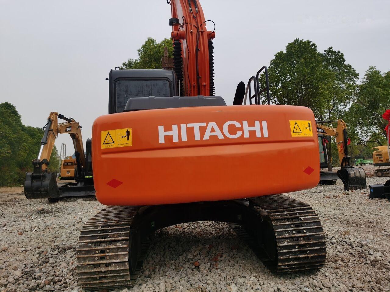 Hitachi ZX120 - Pásové rýpadlo: obrázok 4 Hitachi ZX120 - Pásové rýpadlo: obrázok 4