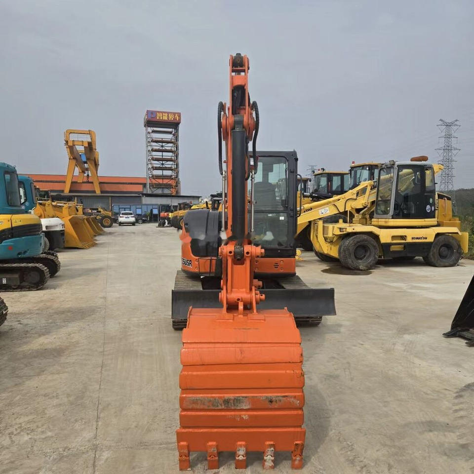 Hitachi ZX55USR - Pásové rýpadlo: obrázok 5 Hitachi ZX55USR - Pásové rýpadlo: obrázok 5