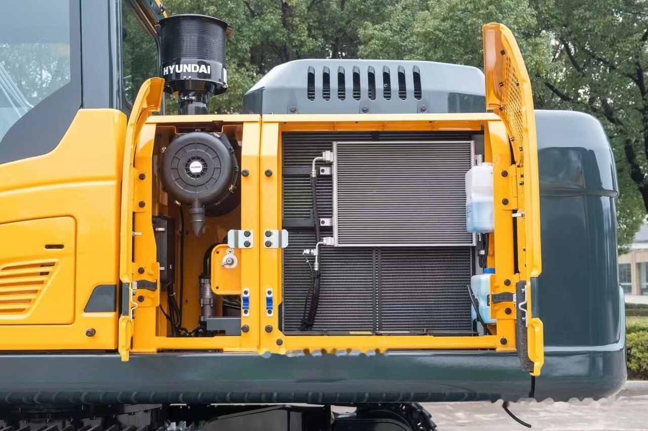 Hyundai HX220 - Pásové rýpadlo: obrázok 3 Hyundai HX220 - Pásové rýpadlo: obrázok 3