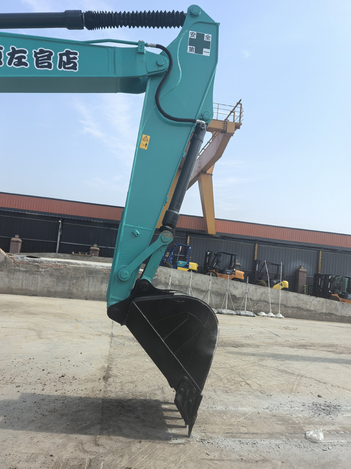 KOBELCO SK200 - Pásové rýpadlo: obrázok 4 KOBELCO SK200 - Pásové rýpadlo: obrázok 4