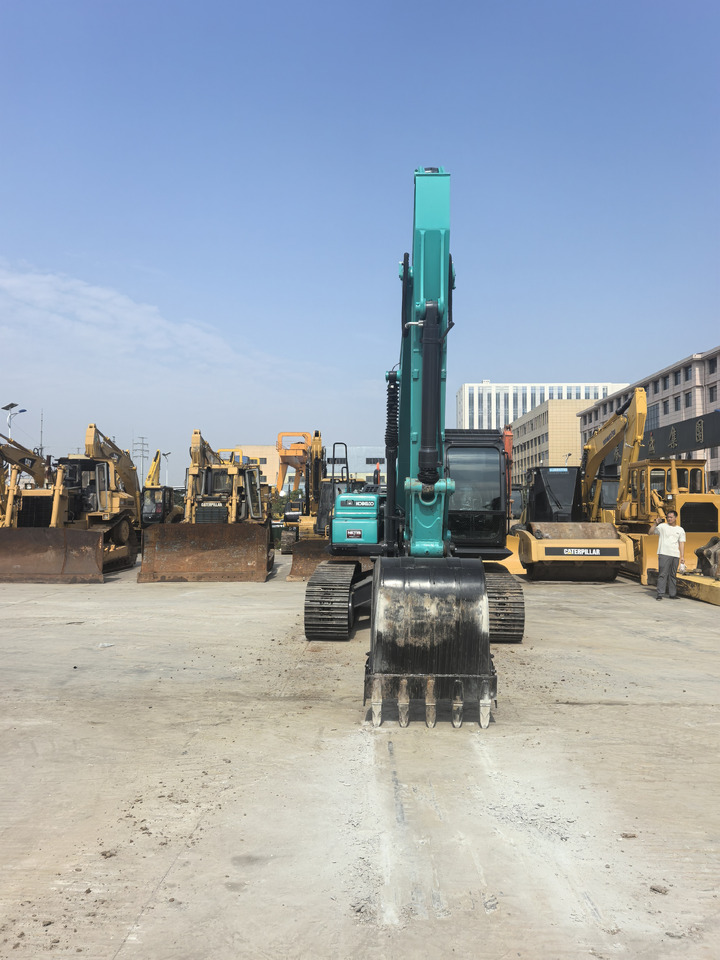 KOBELCO SK200 - Pásové rýpadlo: obrázok 5 KOBELCO SK200 - Pásové rýpadlo: obrázok 5
