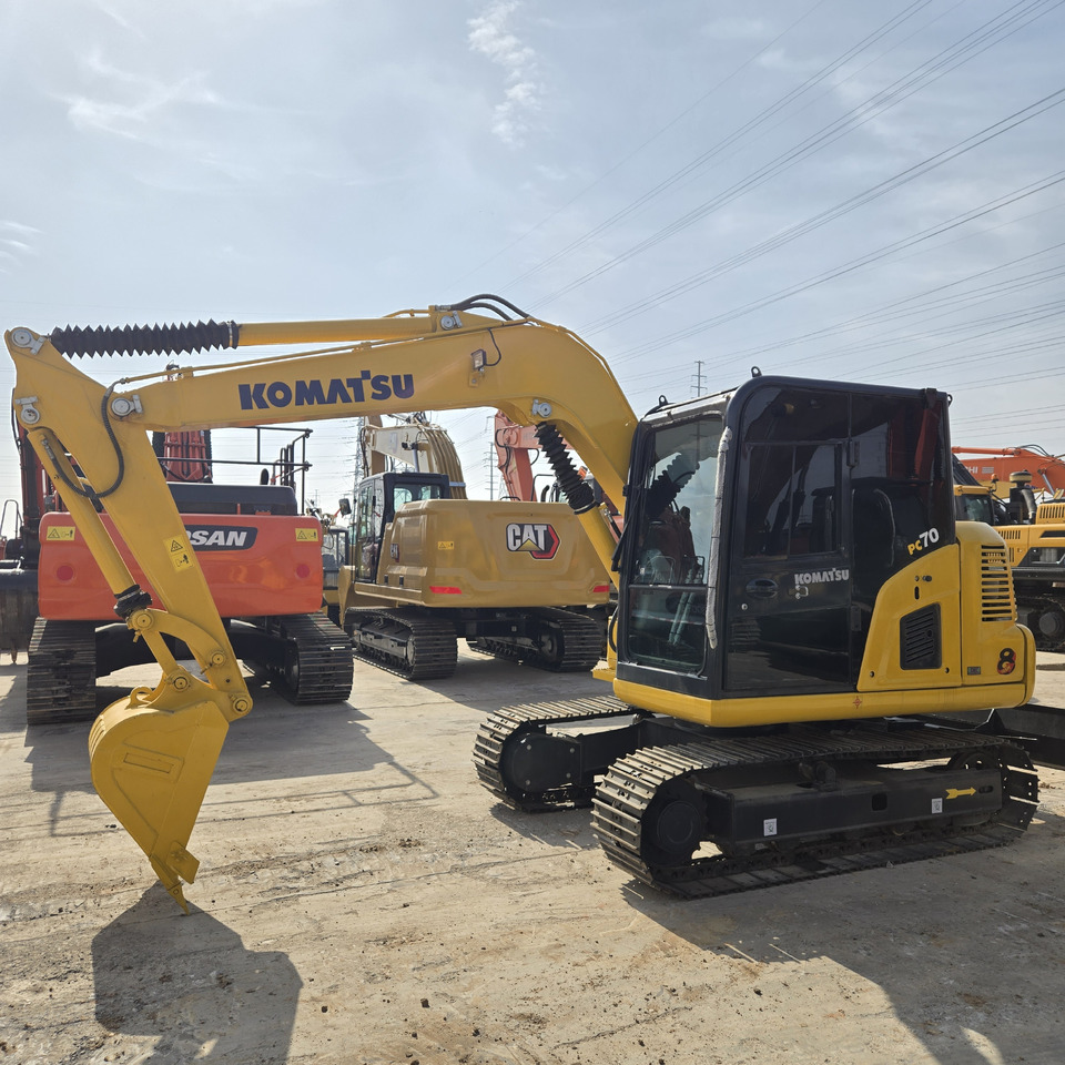 KOMATSU PC70-8 - Mini rýpadlo: obrázok 5 KOMATSU PC70-8 - Mini rýpadlo: obrázok 5