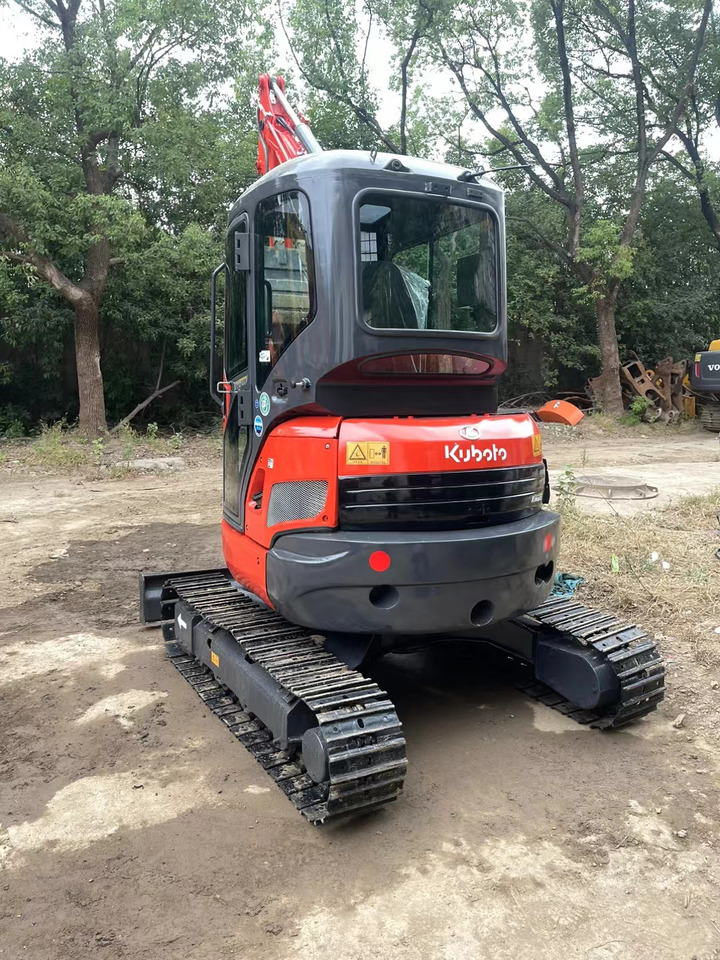 KUBOTA U35 - Mini rýpadlo: obrázok 2 KUBOTA U35 - Mini rýpadlo: obrázok 2