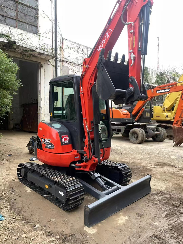 KUBOTA U35 - Mini rýpadlo: obrázok 4 KUBOTA U35 - Mini rýpadlo: obrázok 4