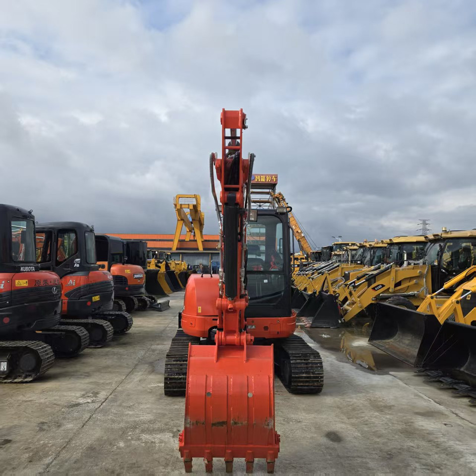 KUBOTA U55 - Mini rýpadlo: obrázok 5 KUBOTA U55 - Mini rýpadlo: obrázok 5