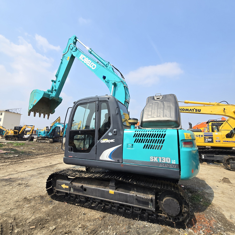 Kobelco SK130-8 - Pásové rýpadlo: obrázok 3 Kobelco SK130-8 - Pásové rýpadlo: obrázok 3