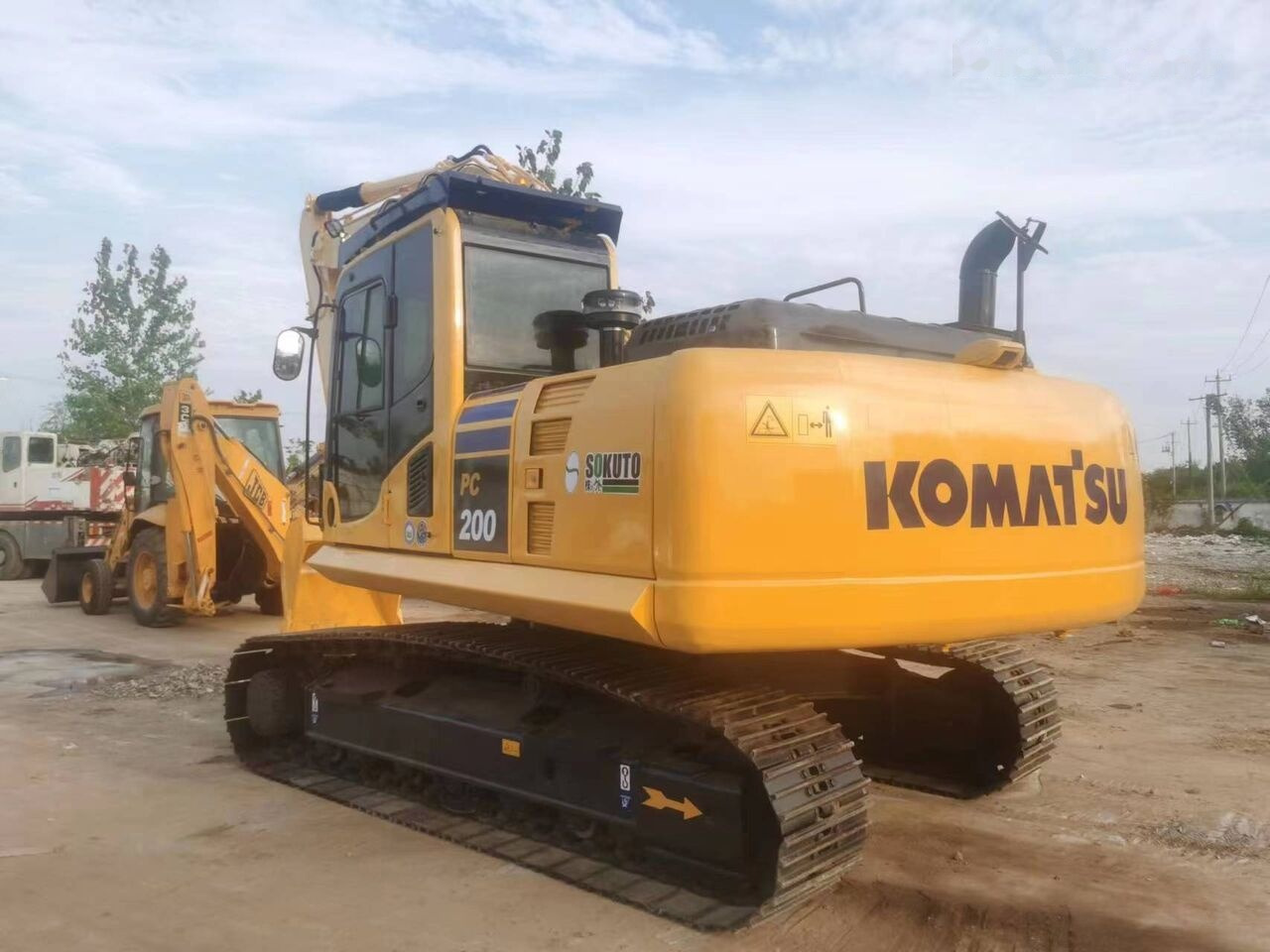 Komatsu PC200-8 - Pásové rýpadlo: obrázok 5 Komatsu PC200-8 - Pásové rýpadlo: obrázok 5