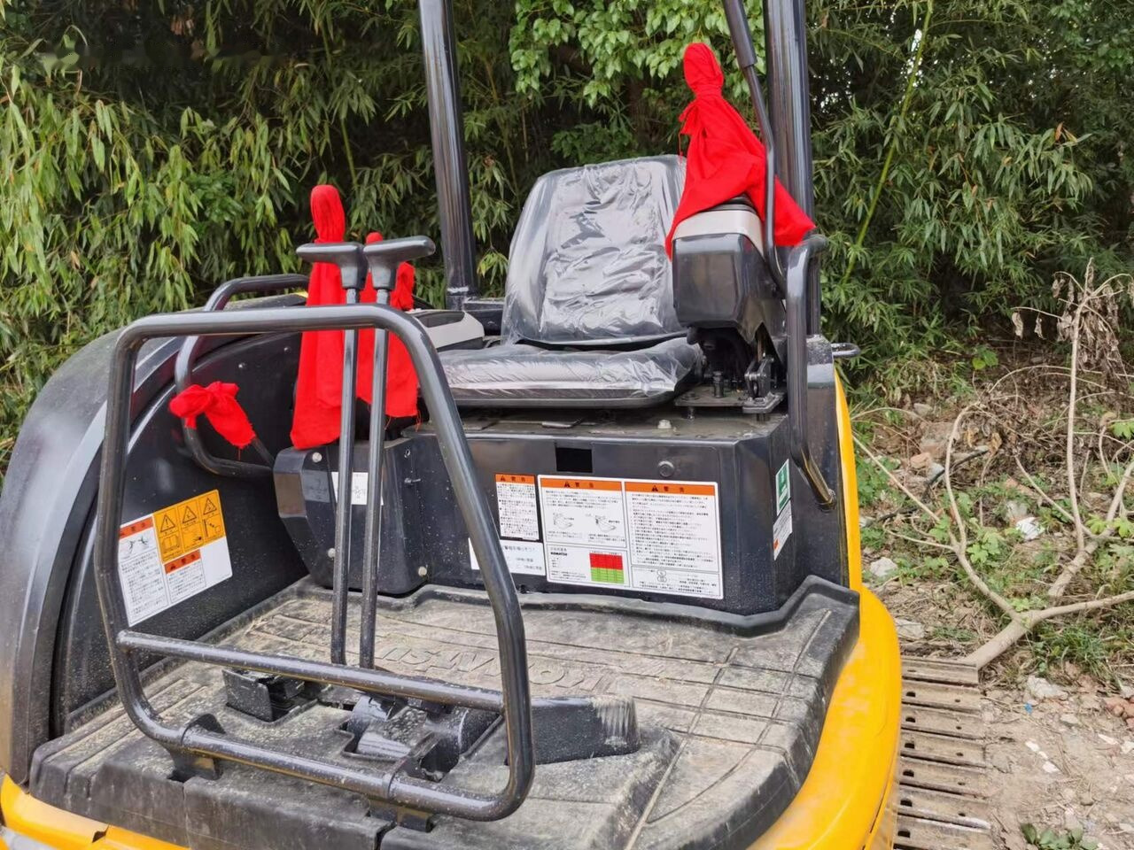 Komatsu PC35MR - Mini rýpadlo: obrázok 5 Komatsu PC35MR - Mini rýpadlo: obrázok 5