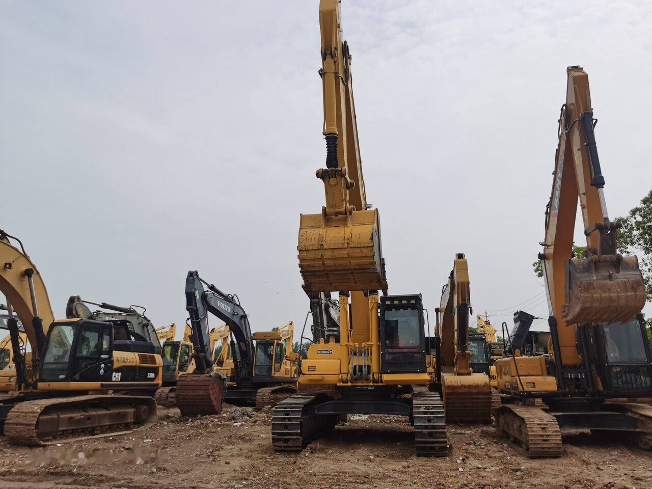 Komatsu PC450-8 - Pásové rýpadlo: obrázok 5 Komatsu PC450-8 - Pásové rýpadlo: obrázok 5