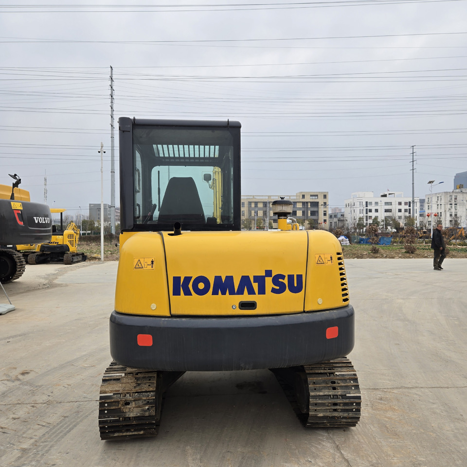 Komatsu PC56 - Mini rýpadlo: obrázok 3 Komatsu PC56 - Mini rýpadlo: obrázok 3
