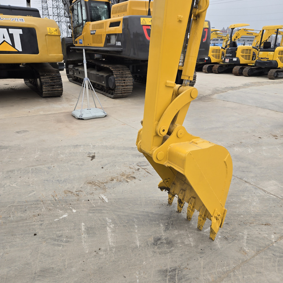 Komatsu PC56 - Mini rýpadlo: obrázok 5 Komatsu PC56 - Mini rýpadlo: obrázok 5