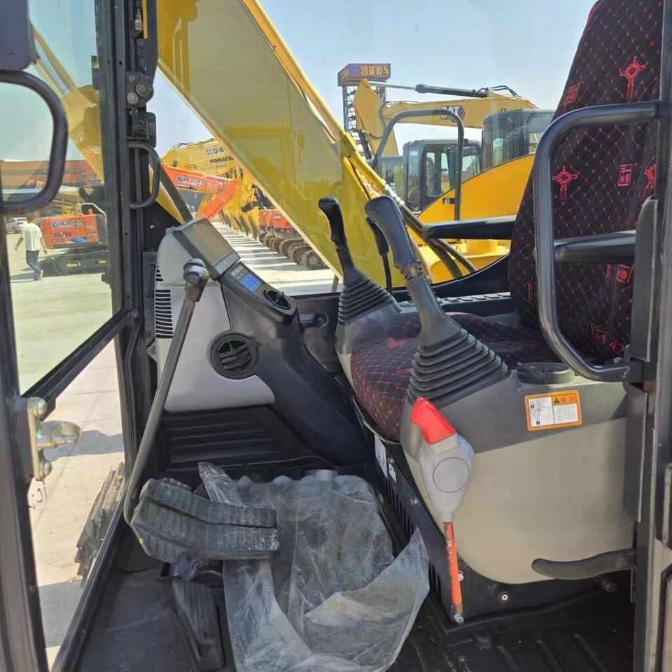 Leasing Komatsu PC70-8 Komatsu PC70-8: obrázok 12