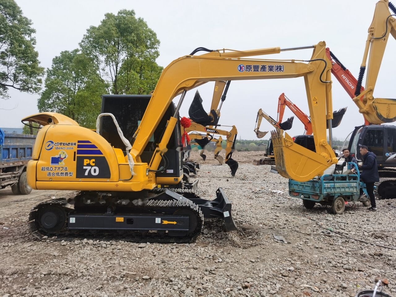 Komatsu PC70-8 - Pásové rýpadlo: obrázok 1 Komatsu PC70-8 - Pásové rýpadlo: obrázok 1