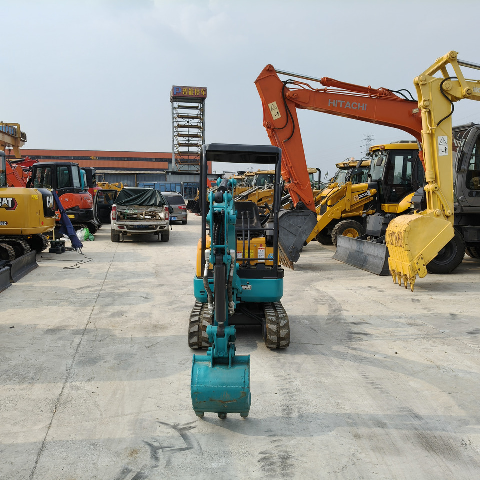 Kubota U15 - Mini rýpadlo: obrázok 3 Kubota U15 - Mini rýpadlo: obrázok 3