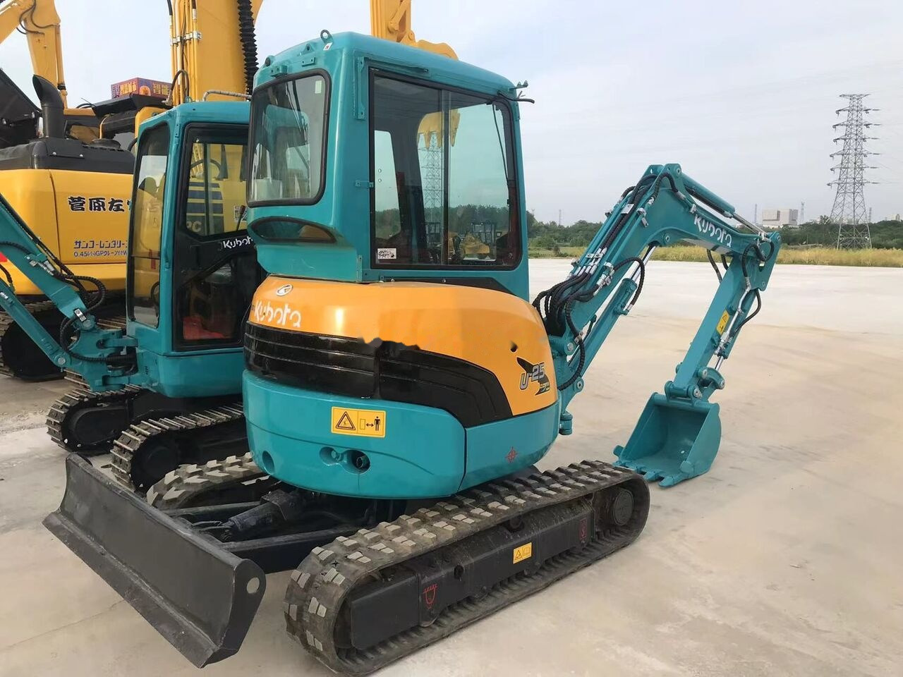 Kubota U25 - Mini rýpadlo: obrázok 1 Kubota U25 - Mini rýpadlo: obrázok 1