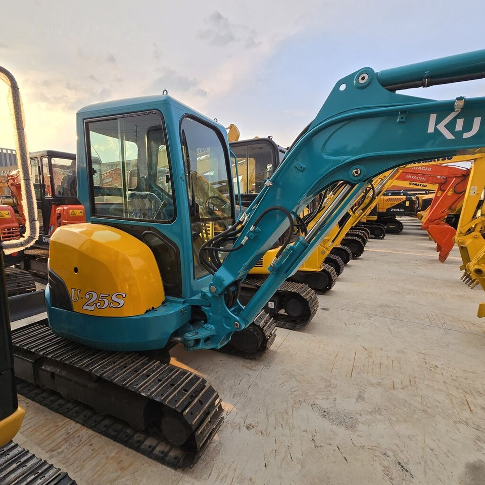 Kubota U25S - Mini rýpadlo: obrázok 4 Kubota U25S - Mini rýpadlo: obrázok 4