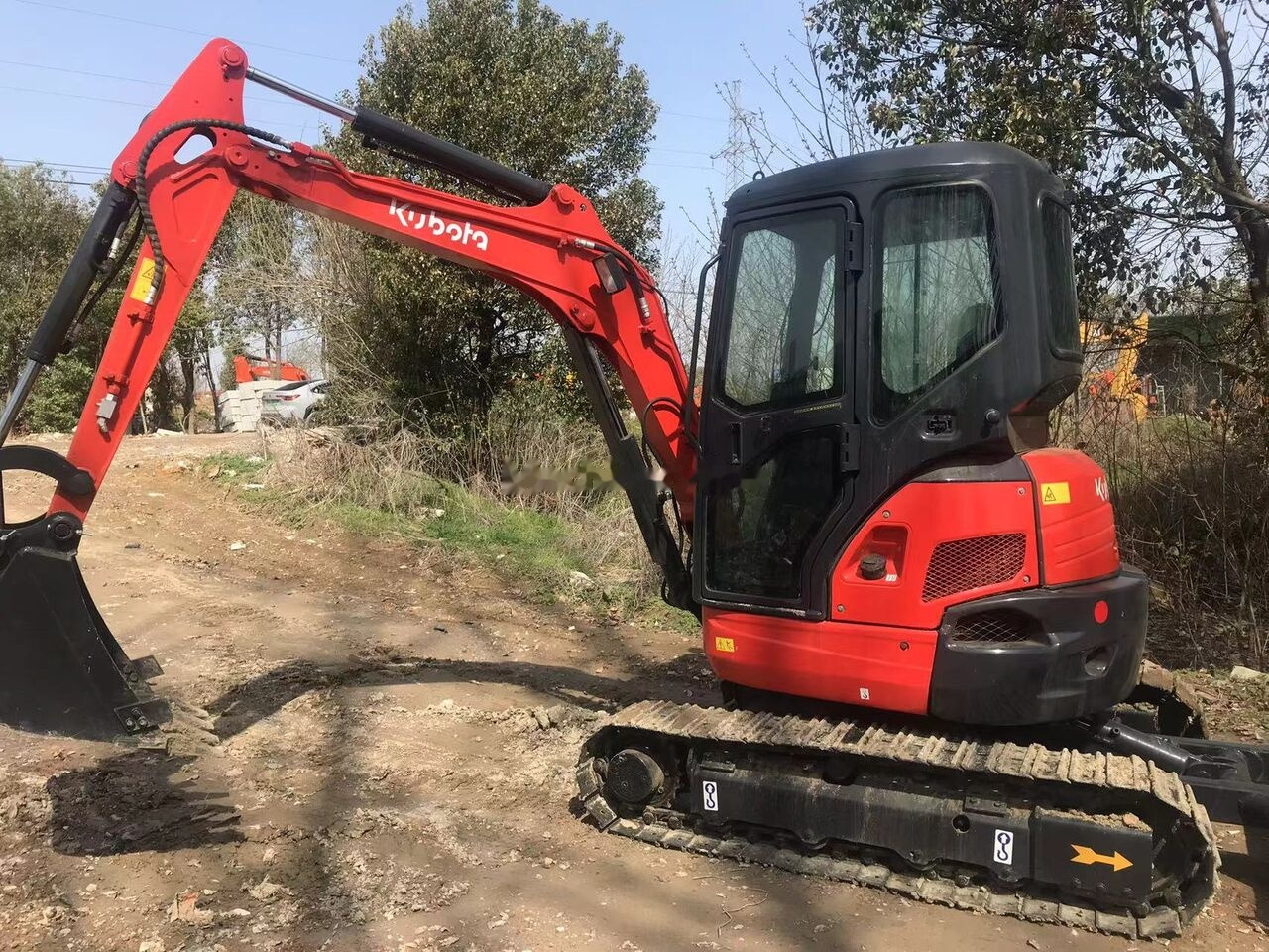 Kubota U35 - Mini rýpadlo: obrázok 3 Kubota U35 - Mini rýpadlo: obrázok 3