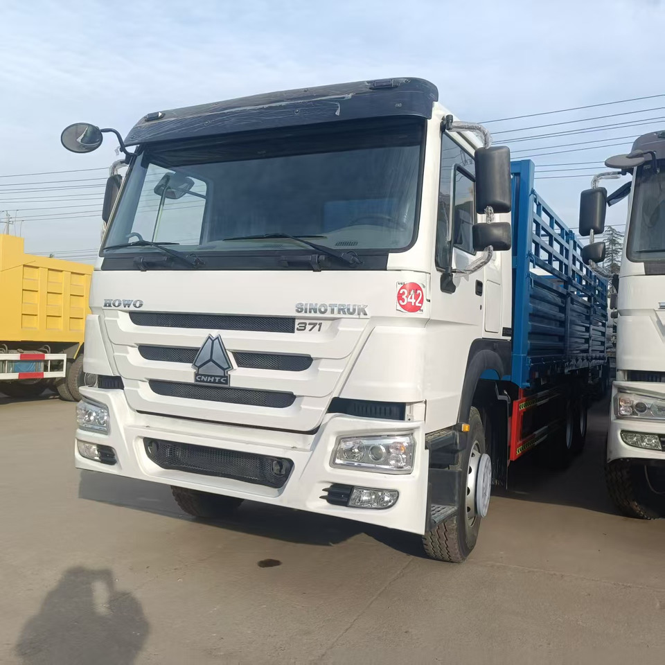 SINOTRUK HOWO - Nákladné auto: obrázok 5 SINOTRUK HOWO - Nákladné auto: obrázok 5