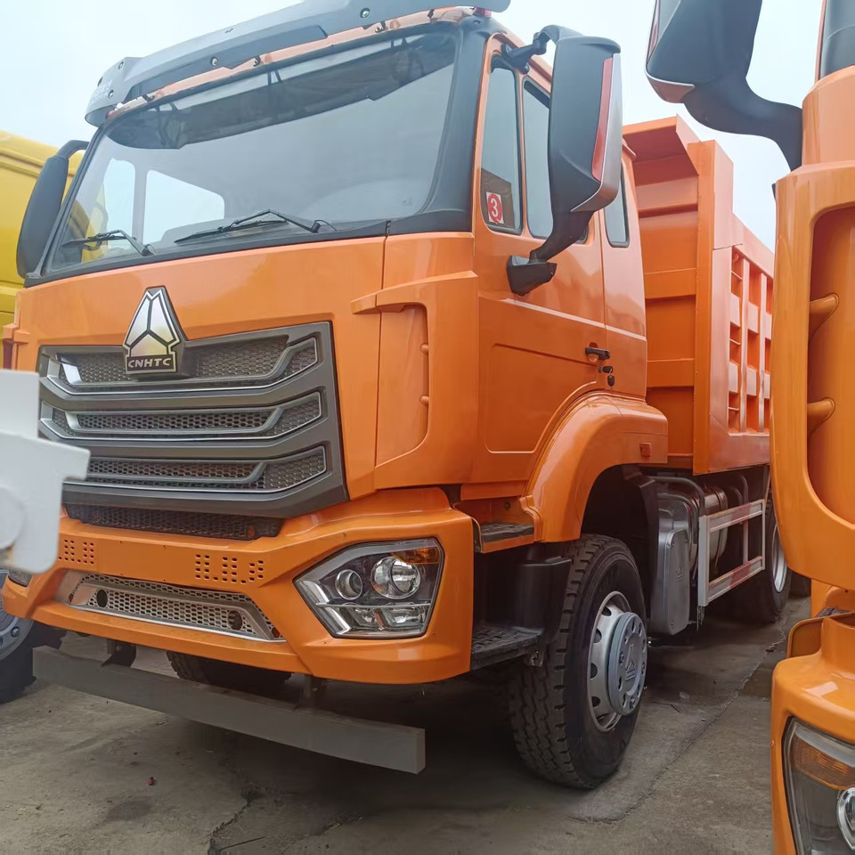 SINOTRUK HOHAN 6x4 - Sklápač: obrázok 1 SINOTRUK HOHAN 6x4 - Sklápač: obrázok 1