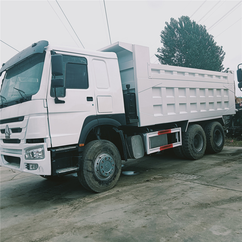 SINOTRUK HOWO 6x4 - Sklápač: obrázok 4 SINOTRUK HOWO 6x4 - Sklápač: obrázok 4