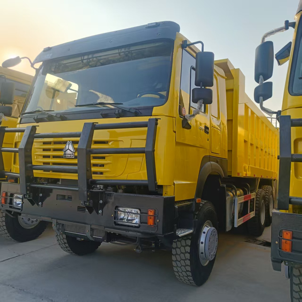 SINOTRUK HOWO - Sklápač: obrázok 1 SINOTRUK HOWO - Sklápač: obrázok 1